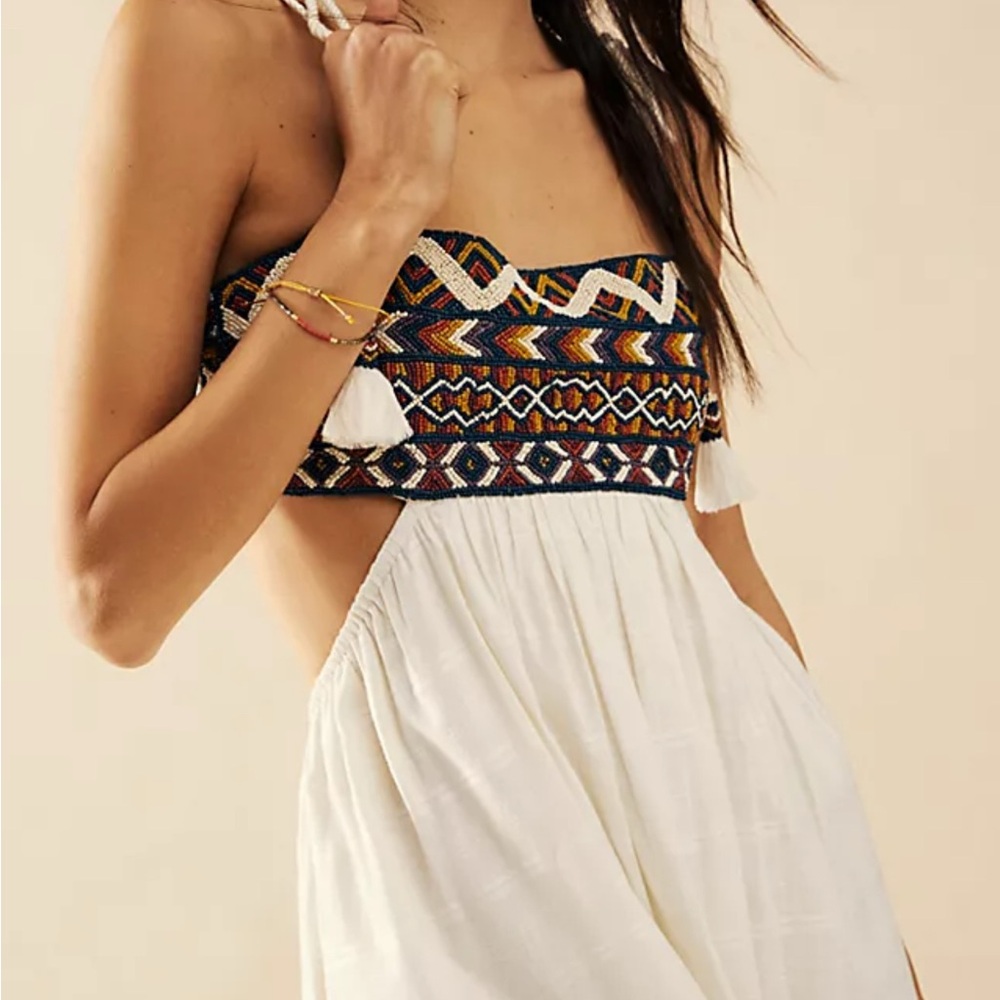 Elegant White Maxi Dress